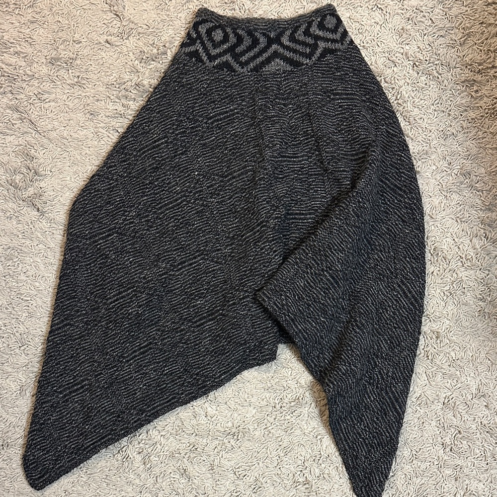 Gray Knit Poncho with Patterned Collar